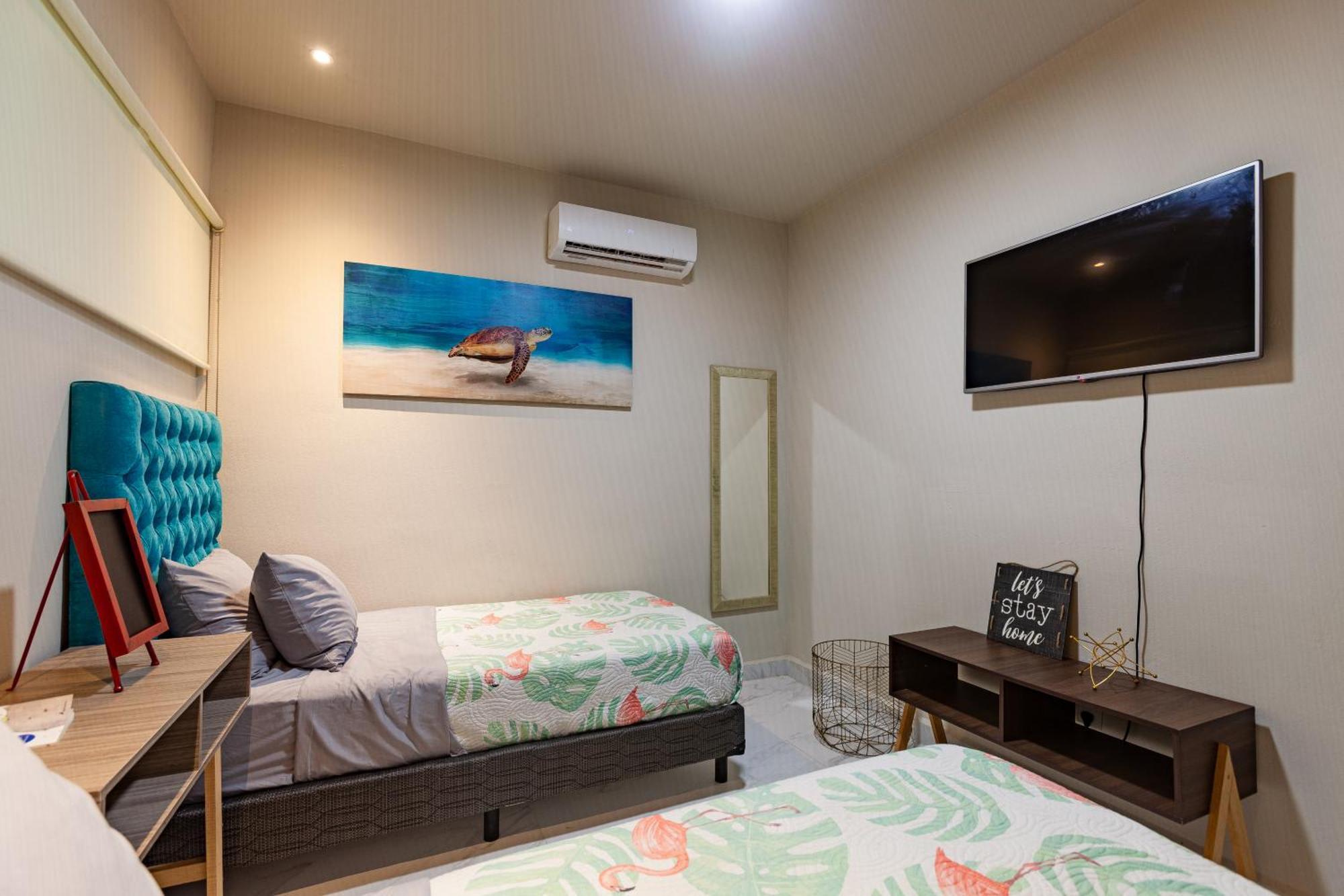 Family Friendly10min To Beachwifi200mbgympool Casa de férias Playa del Carmen